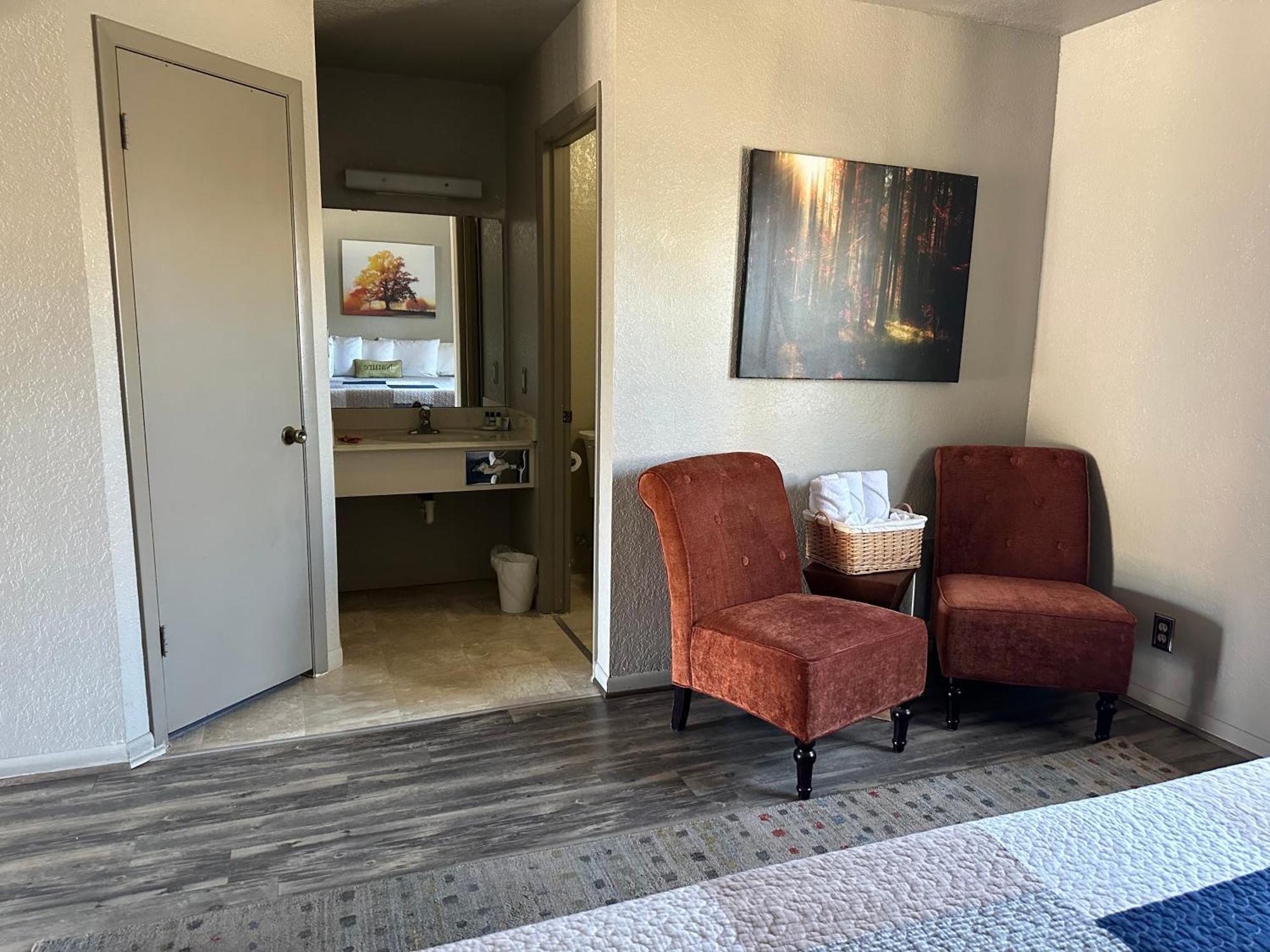 Sunset Inn And Suites Fredericksburg Eksteriør bilde