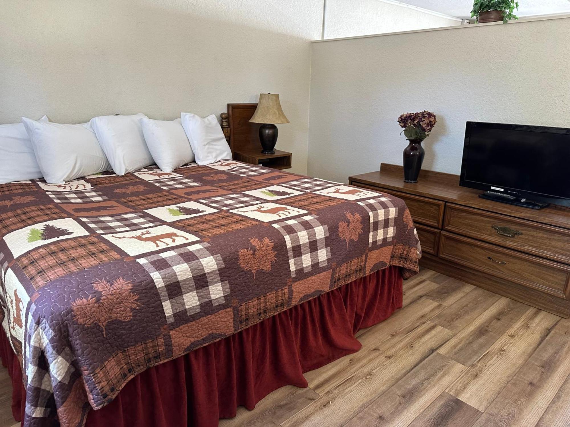 Sunset Inn And Suites Fredericksburg Eksteriør bilde